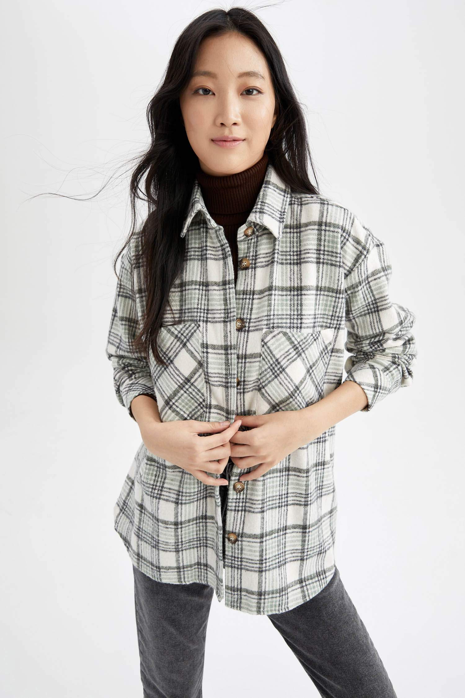 Regular Fit Ekose Desenli Cep Detaylı Flanel Oduncu Gömlek Tunik