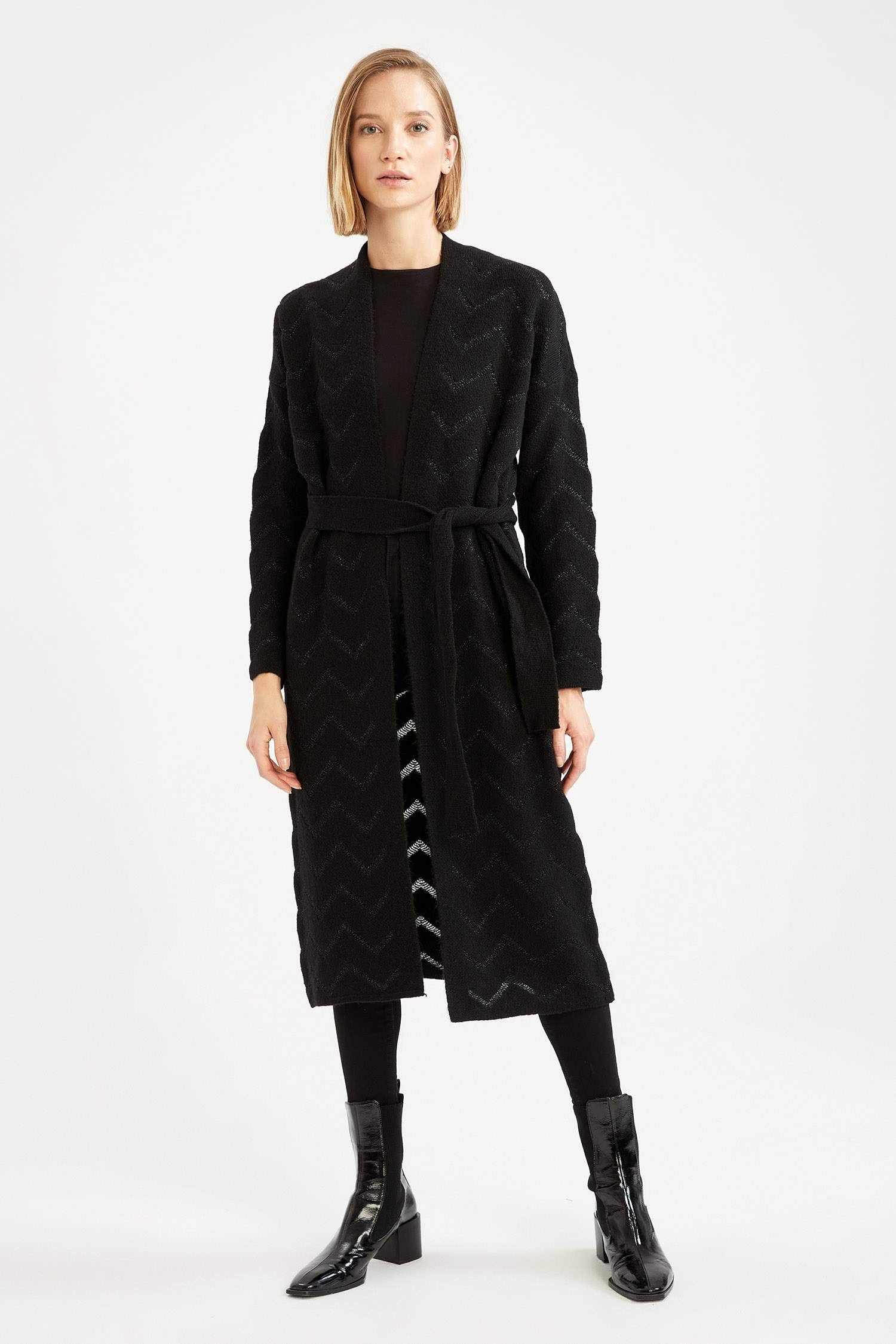 Oversize Fit V Yaka Uzun Kuşaklı Triko Hırka