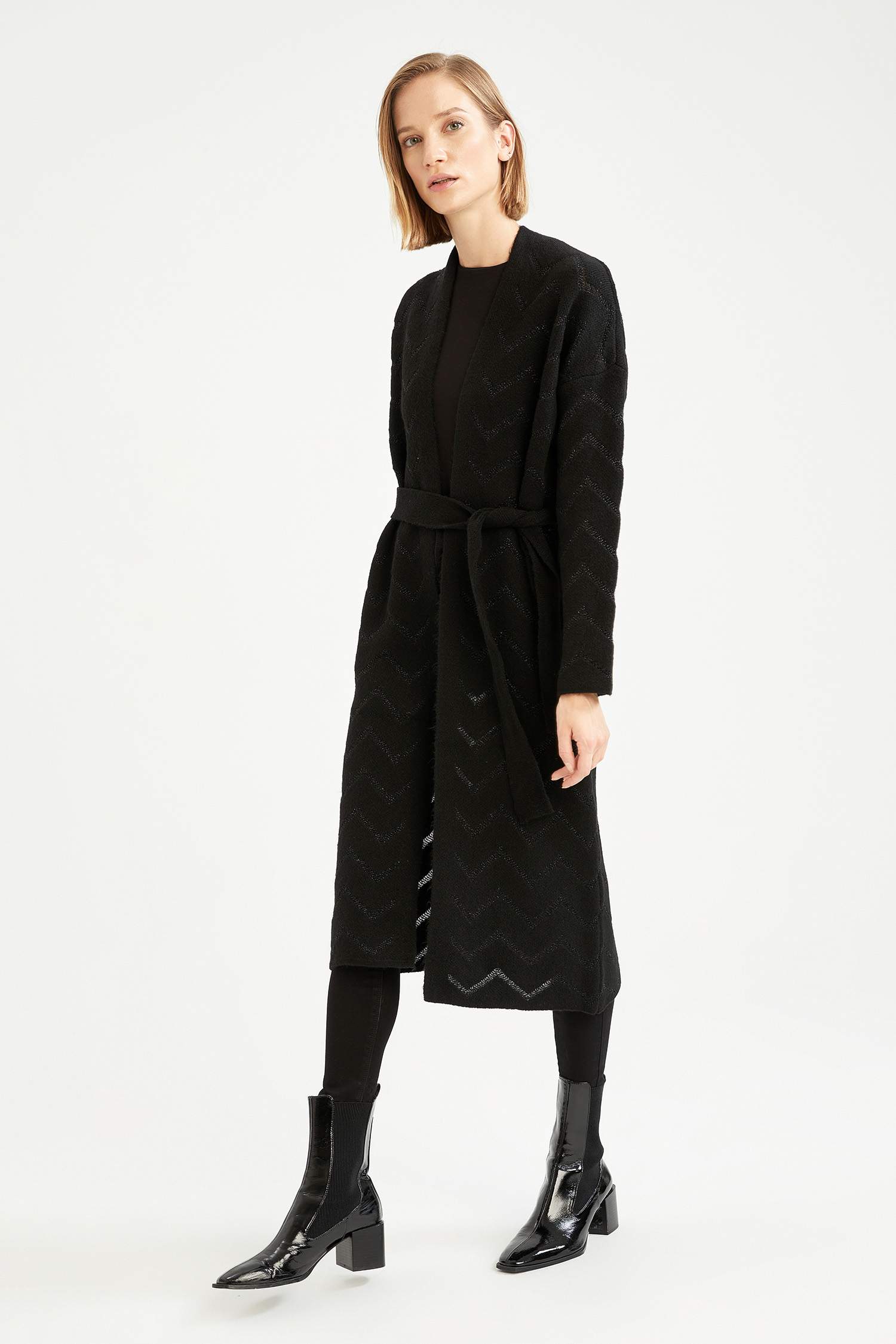 Oversize Fit V Yaka Uzun Kuşaklı Triko Hırka
