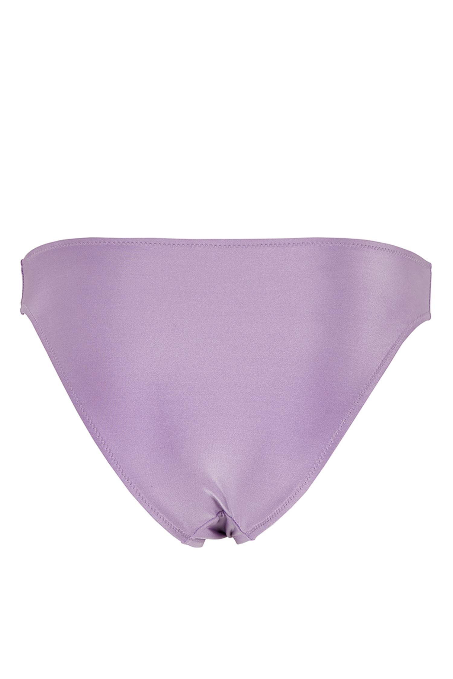 Fall In Love Regular Fit Bikini Altı