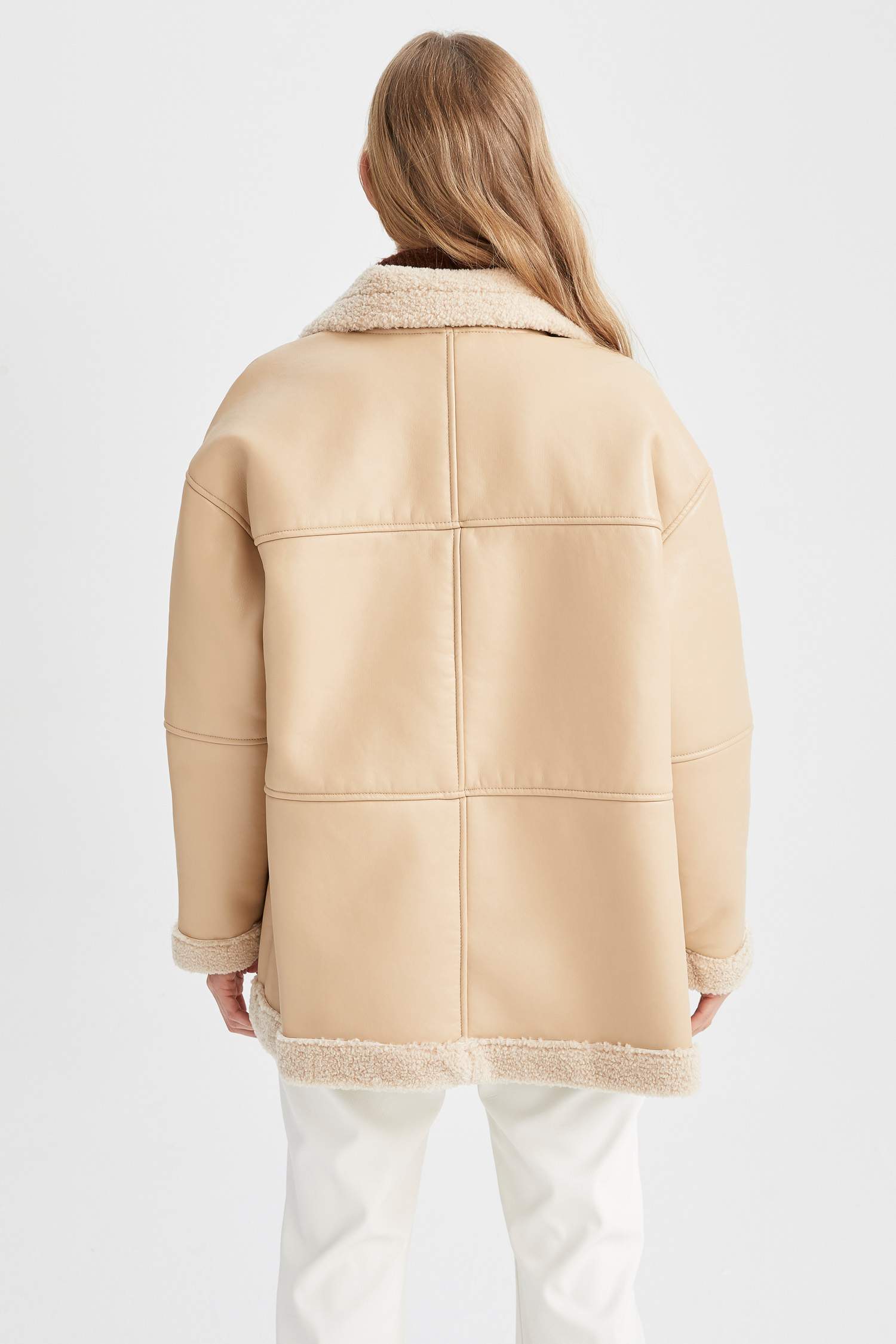 Defacto Oversize Fit Suni Deri Mont. 8 Defacto Oversize Fit Suni Deri Mont. 8