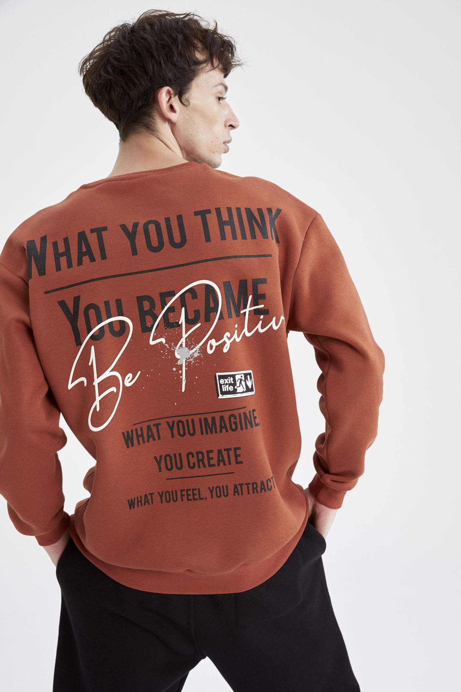 Boxy Fit Bisiklet Yaka Sırt Baskılı Uzun Kollu İçi Yumuşak Tüylü Sweatshirt