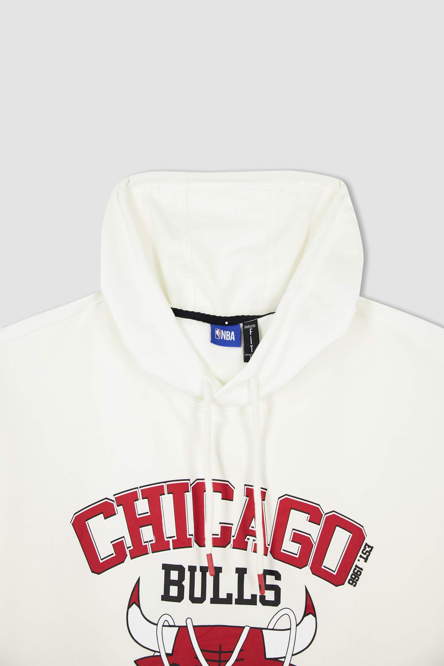 Defacto Fit NBA Chicago Bulls Lisanslı Oversize Fit Kapüşonlu Tişört