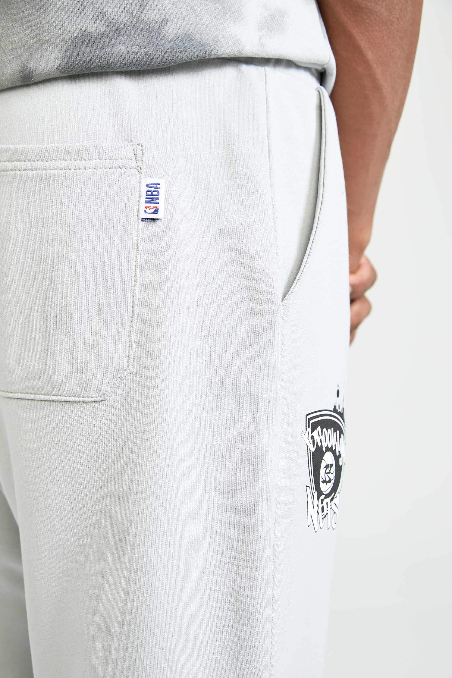 Defacto Fit NBA Brooklyn Nets Lisanslı Slim Fit İnce Kumaş Jogger