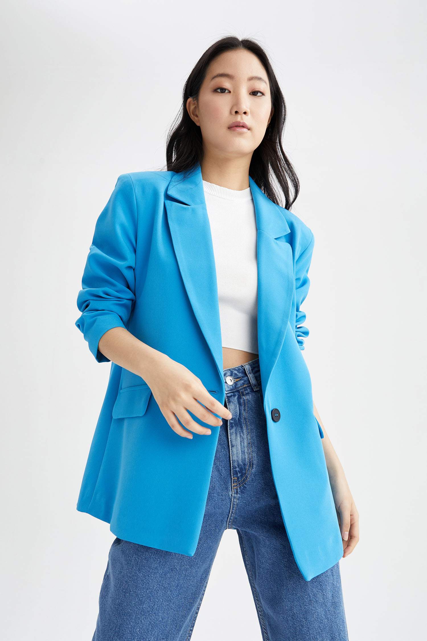 Oversize Fit Cep Kapaklı Tek Yırtmaçlı Blazer Ceket