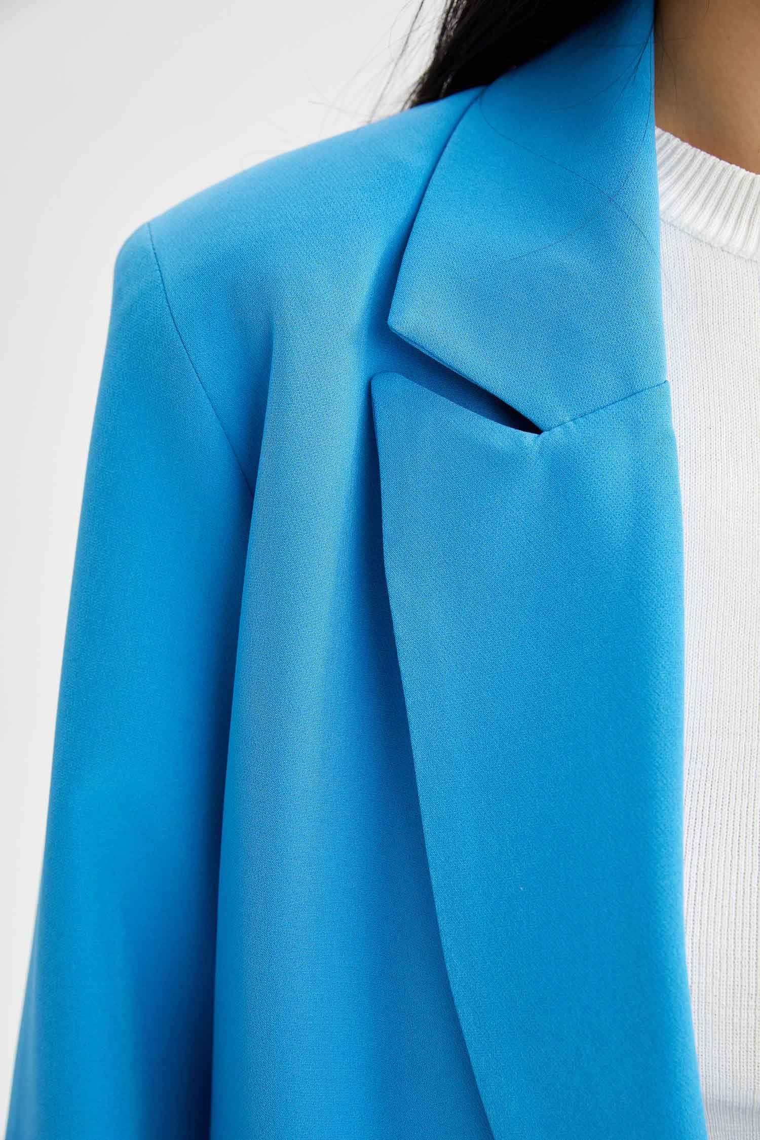 Oversize Fit Cep Kapaklı Tek Yırtmaçlı Blazer Ceket