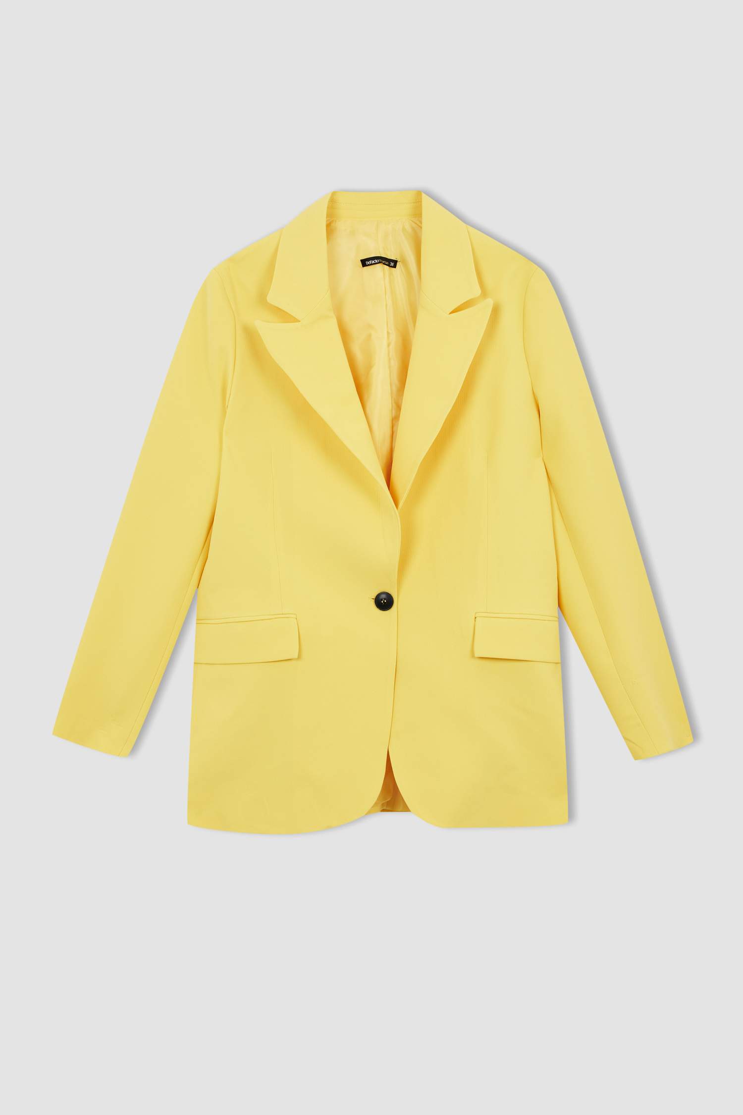 Oversize Fit Cep Kapaklı Tek Yırtmaçlı Blazer Ceket