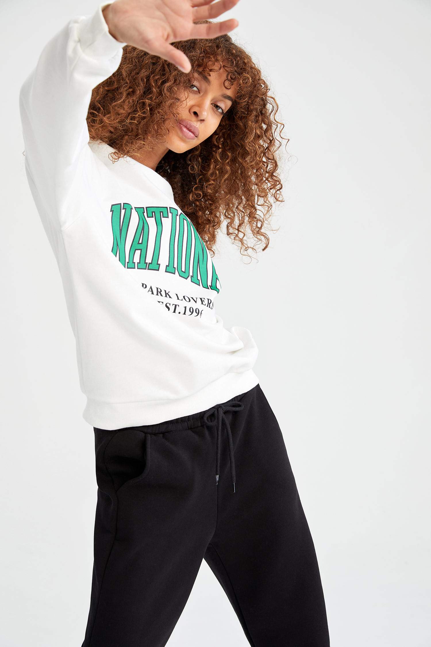 Kolej Baskılı Bisiklet Yaka Relax Fit Sweatshirt
