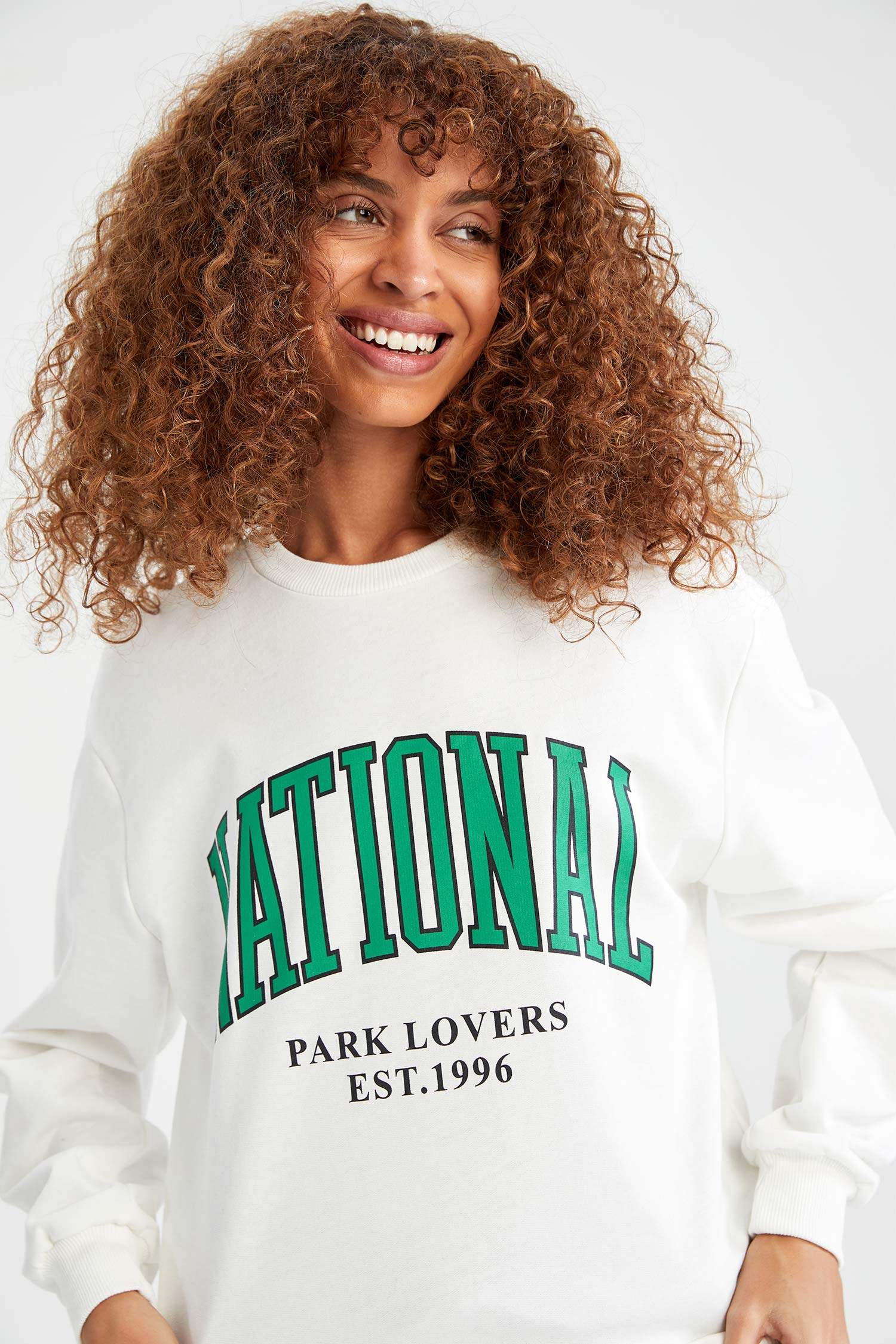 Kolej Baskılı Bisiklet Yaka Relax Fit Sweatshirt