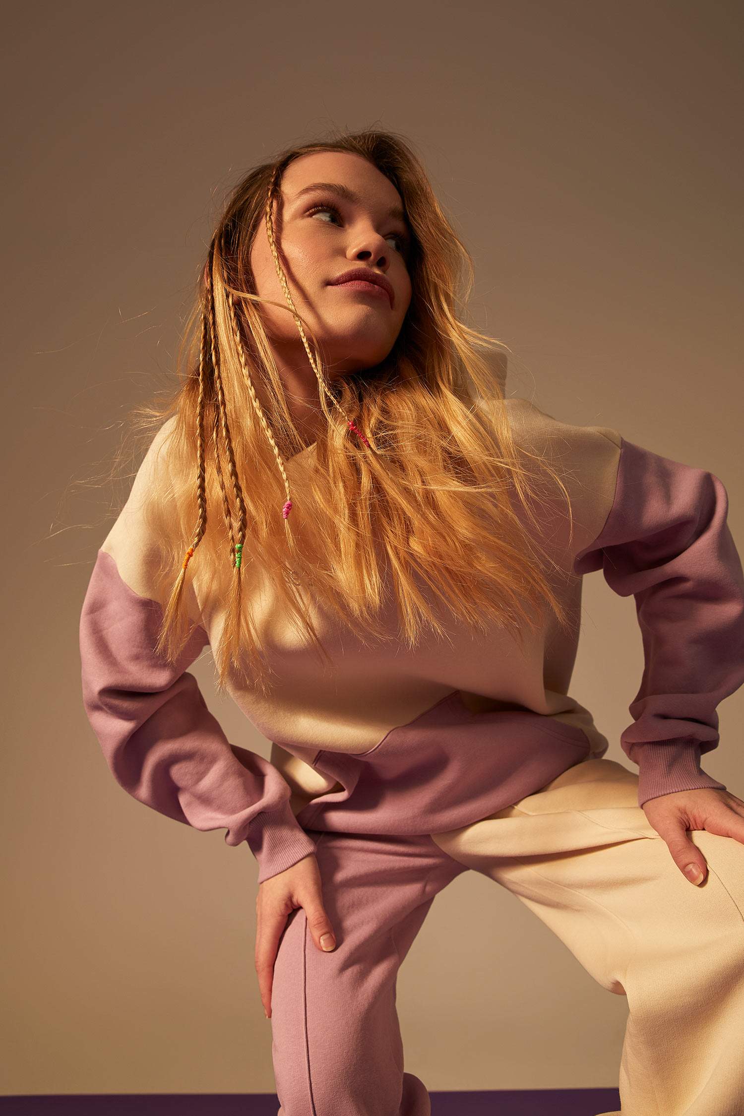 Oversize Fit Kapüşonlu Kanguru Cepli Baskılı Renk Bloklu Sweatshirt