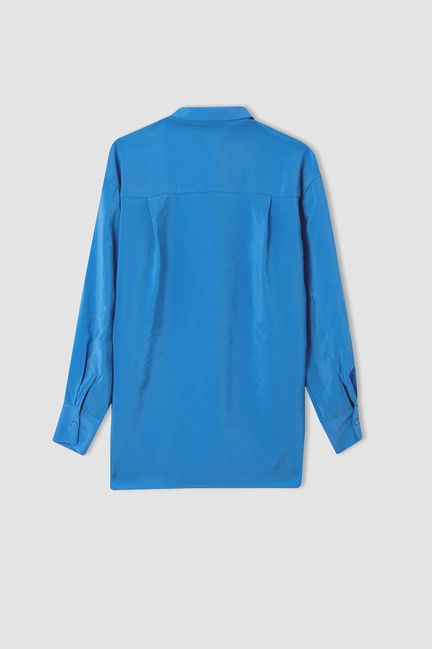 Oversize Fit Yırtmaç Detaylı Tensel Uzun Kollu Gömlek Tunik