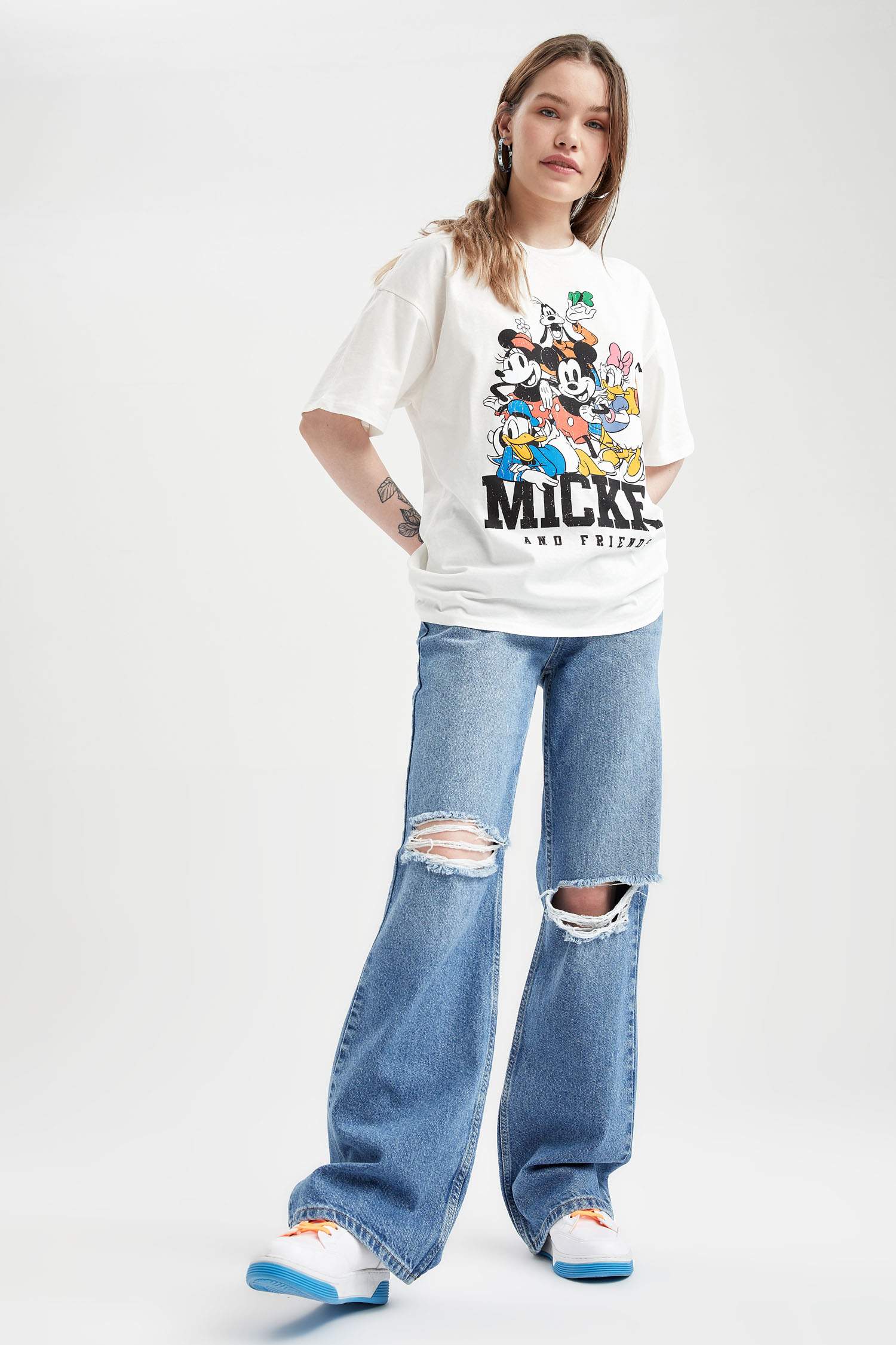Coool Disney Mickey & Minnie Lisanslı Oversize Fit Bisiklet Yaka Kısa Kollu Tişört