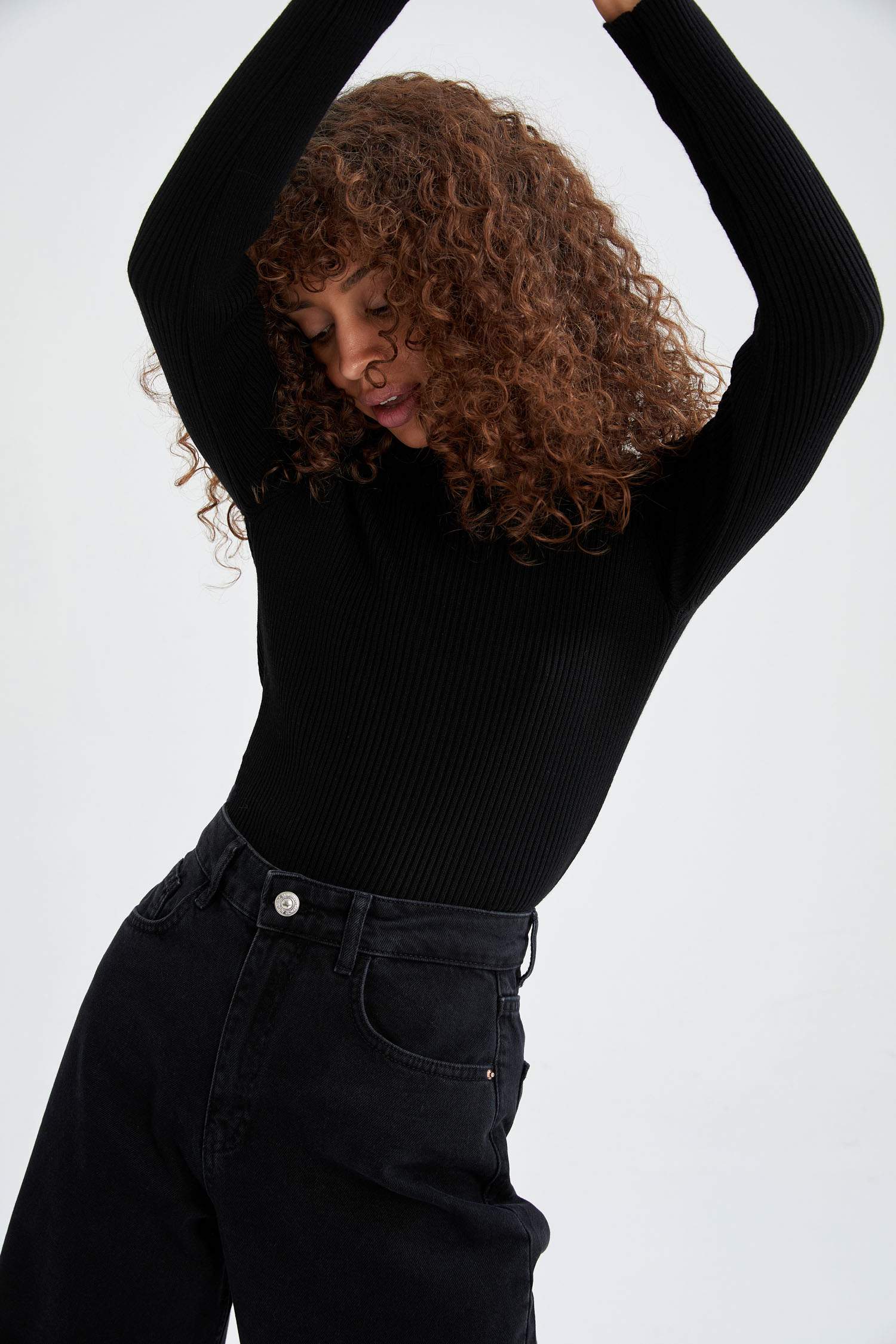 Slim Long Fit Balıkçı Yaka Ribanalı Kazak
