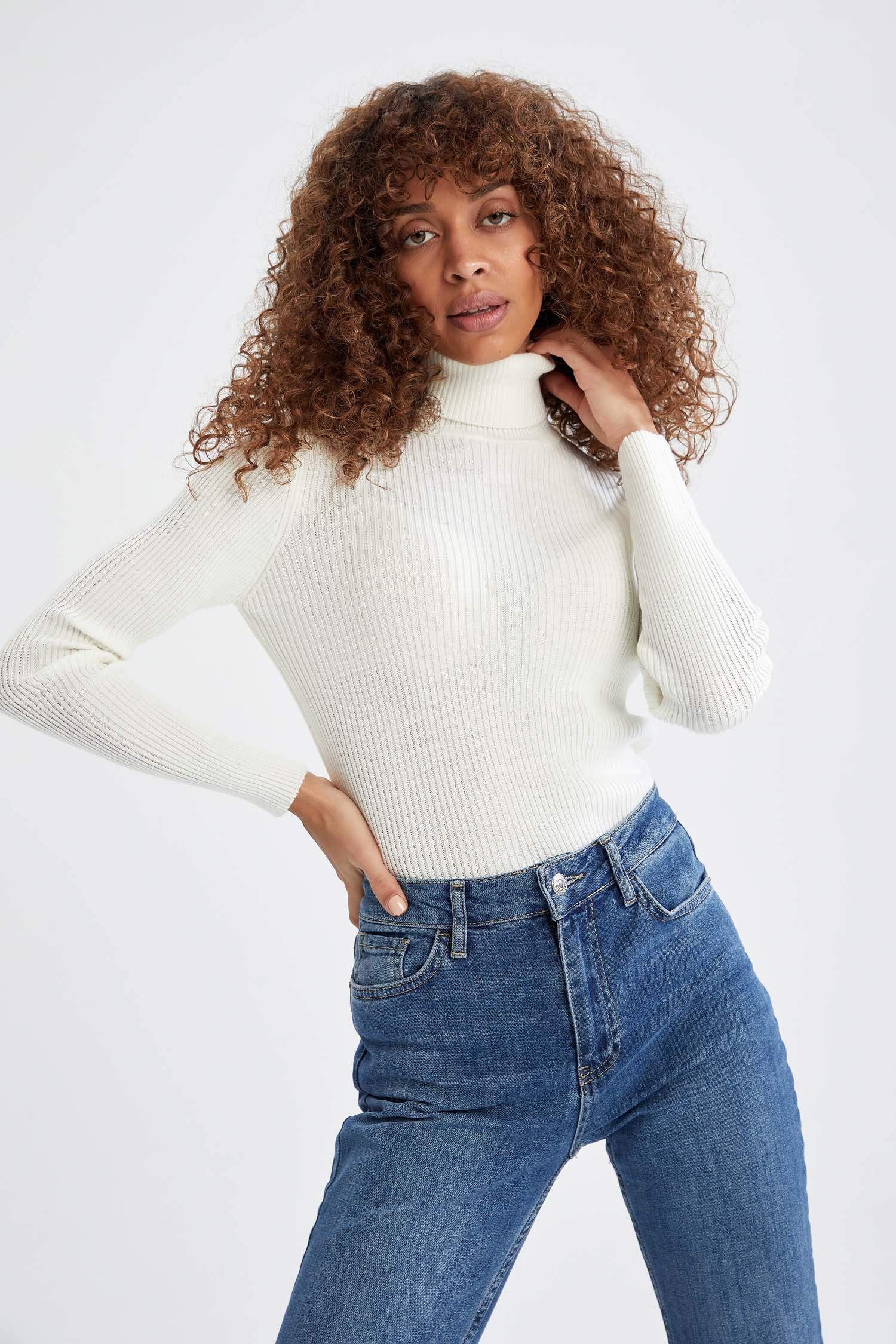 Slim Long Fit Balıkçı Yaka Ribanalı Kazak