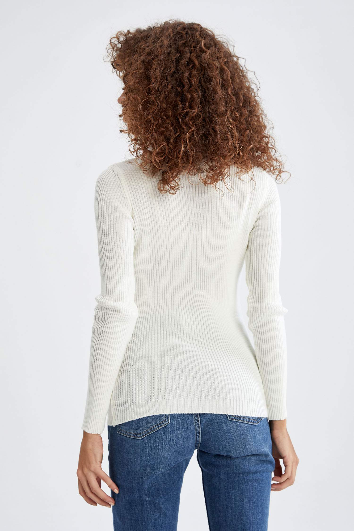 Slim Long Fit Balıkçı Yaka Ribanalı Kazak