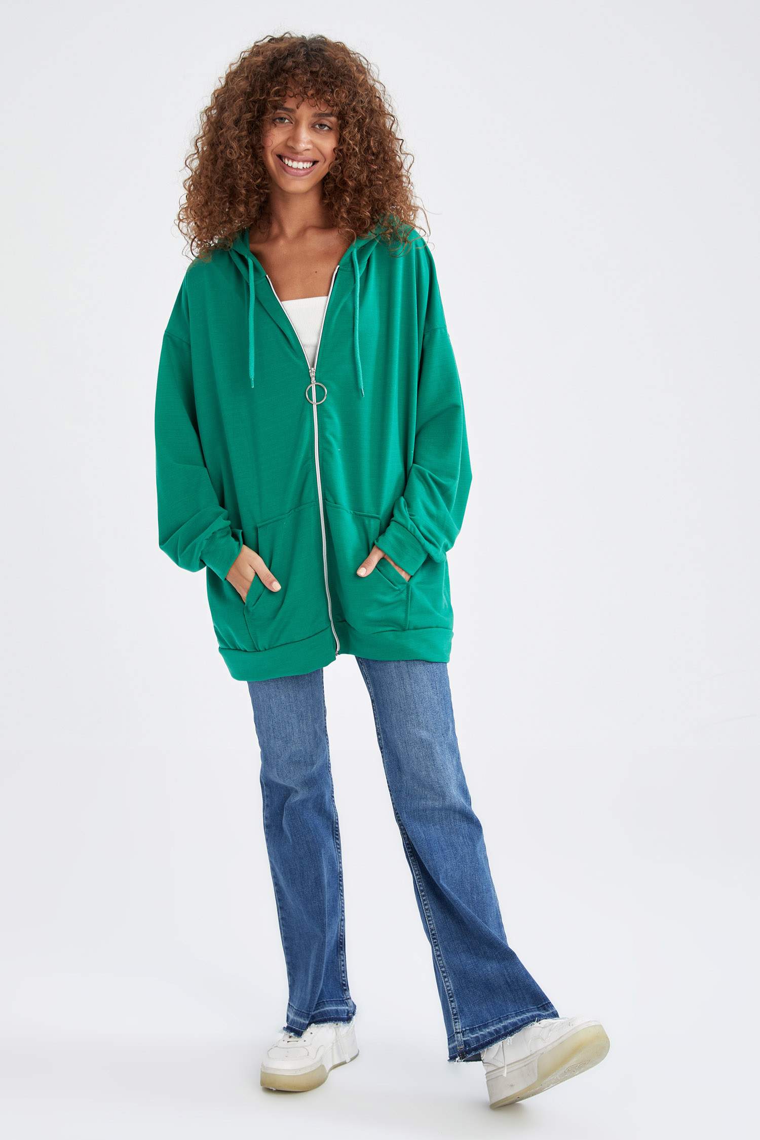 Kapüşonlu Oversize Fit Cep Detaylı Fermuarlı Sweat Hırka
