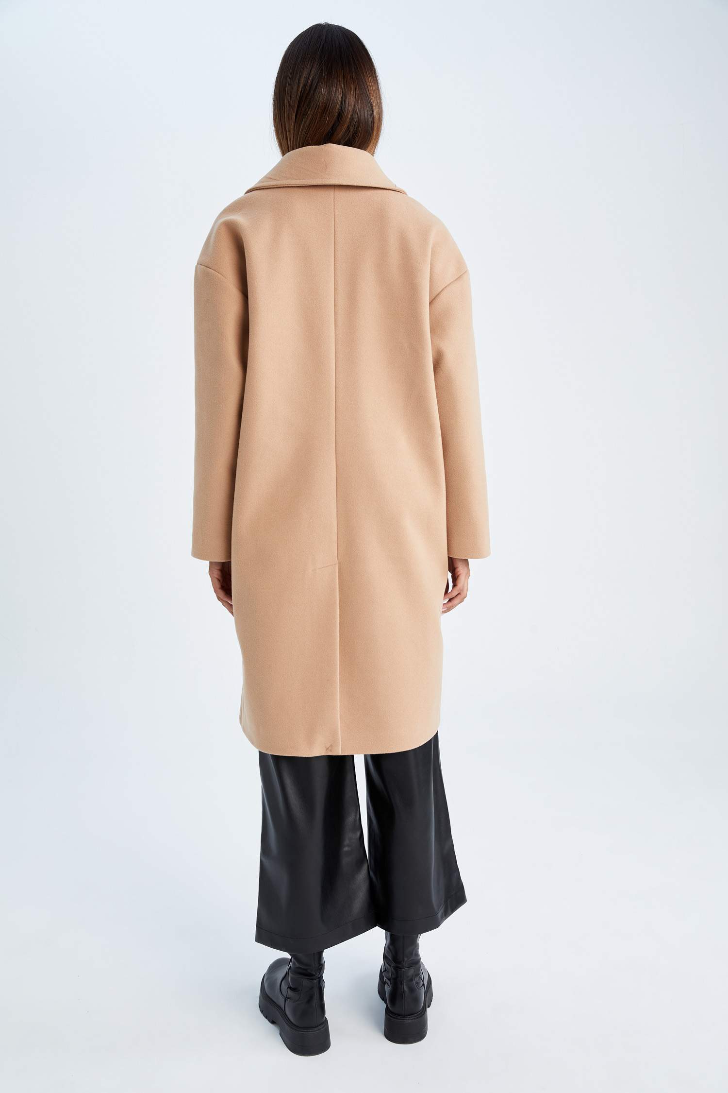 Defacto Oversize Fit Kaşe Mont. 4 Defacto Oversize Fit Kaşe Mont. 4