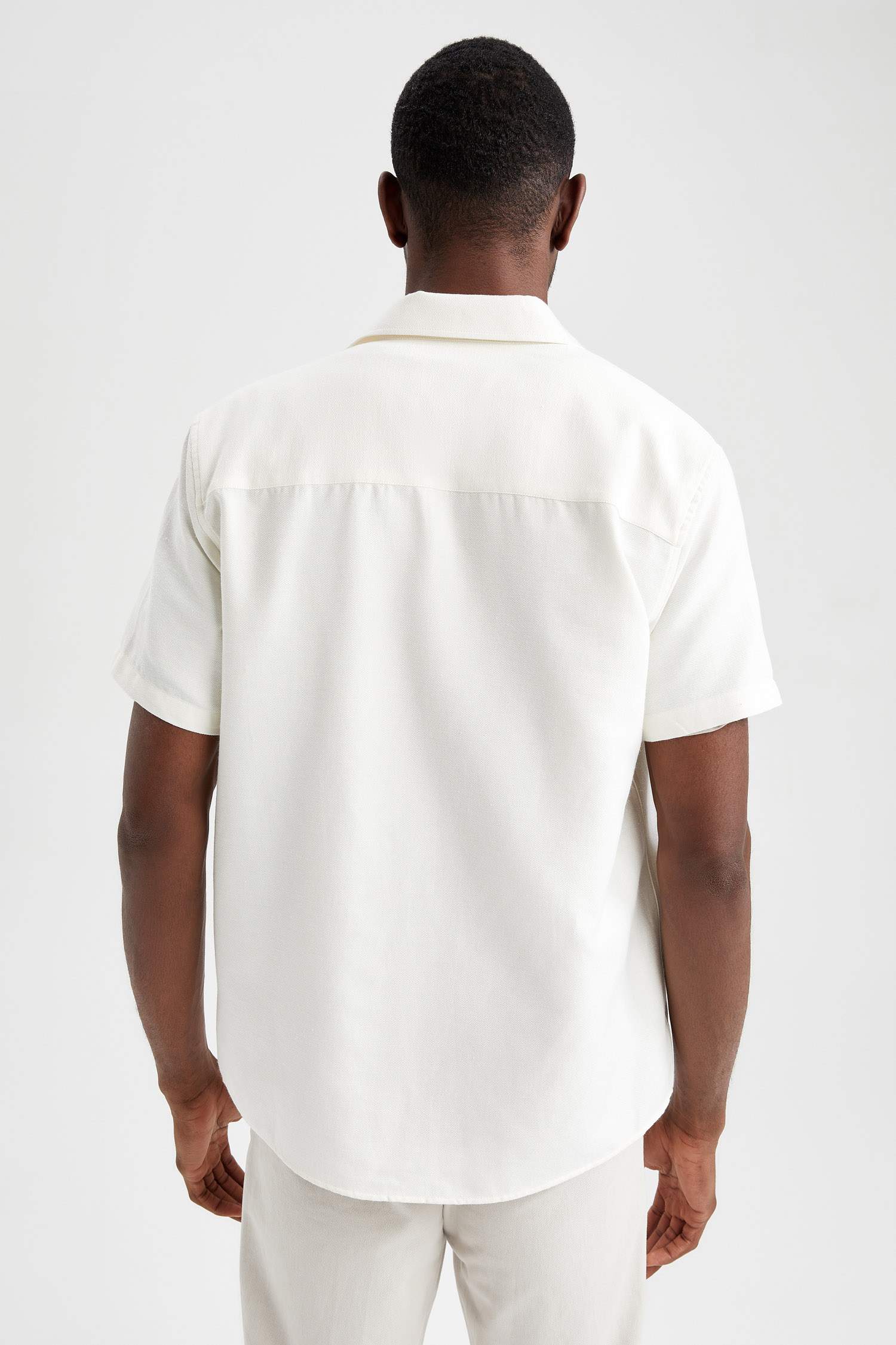 Regular Fit Polo Yaka Kısa Kollu Gömlek