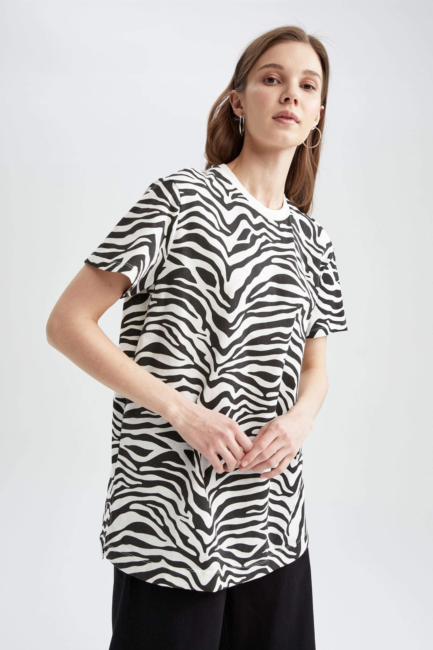 Relax Fit Zebra Desenli Kısa Kollu Tunik Tişört