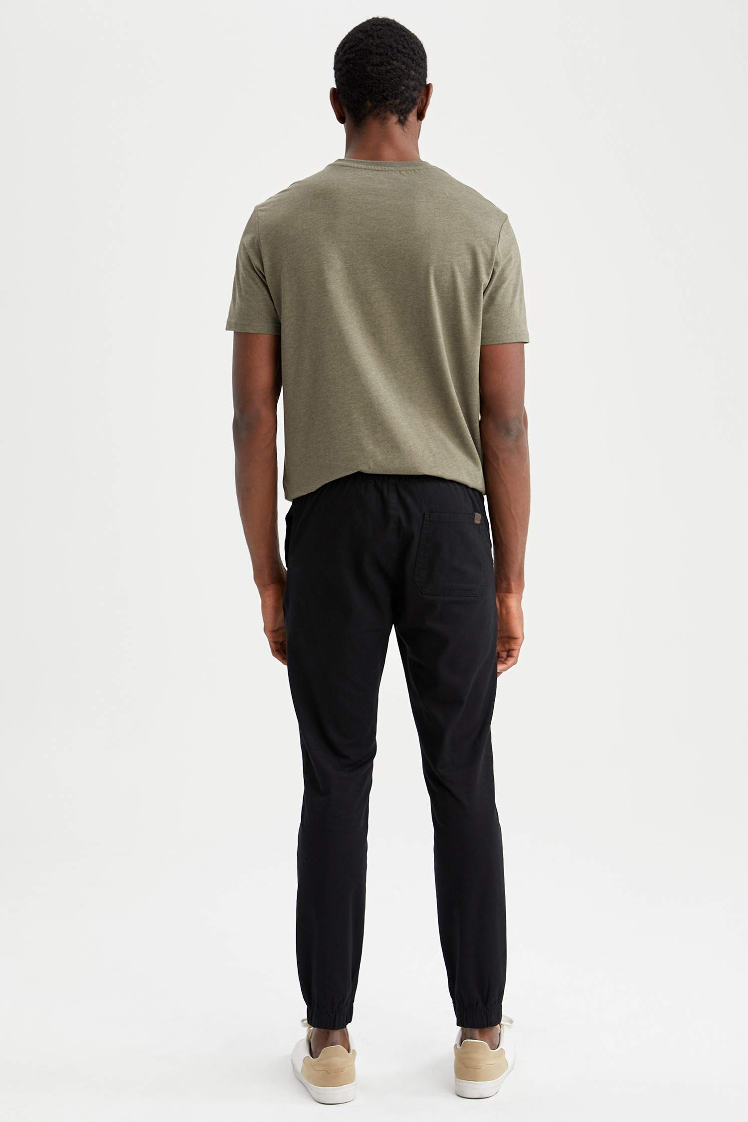 Beli Lastikli ve Bağcıklı Jogger Pantolon