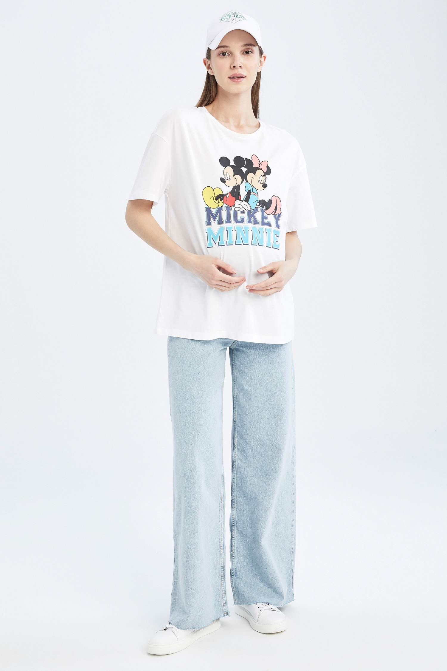 Hamile Disney Mickey & Minnie Lisanslı Bisiklet Yaka Pamuklu Kısa Kollu Tişört