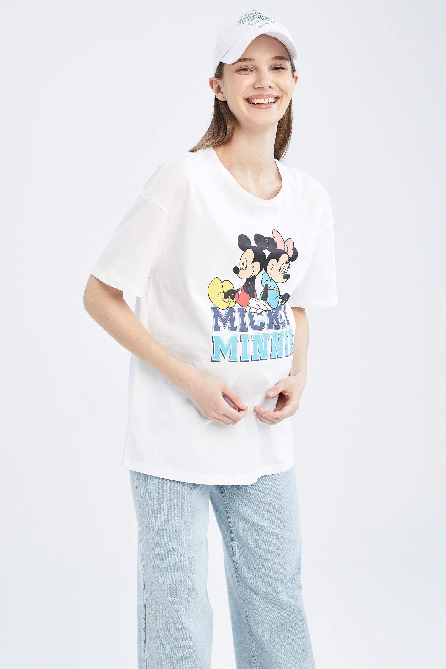 Hamile Disney Mickey & Minnie Lisanslı Bisiklet Yaka Pamuklu Kısa Kollu Tişört