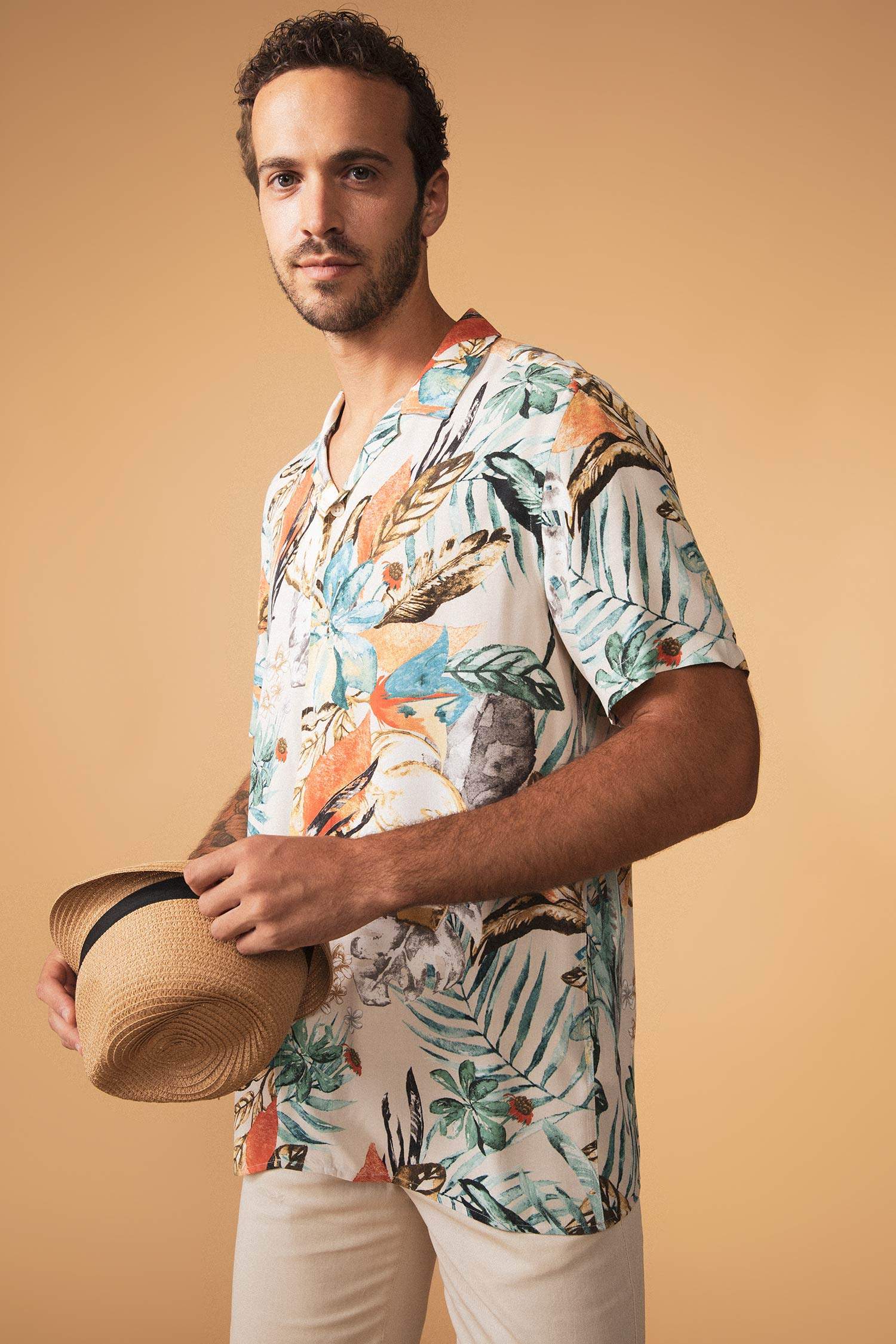 Regular Fit Apaş Yaka Kısa Kollu Hawaii Gömlek