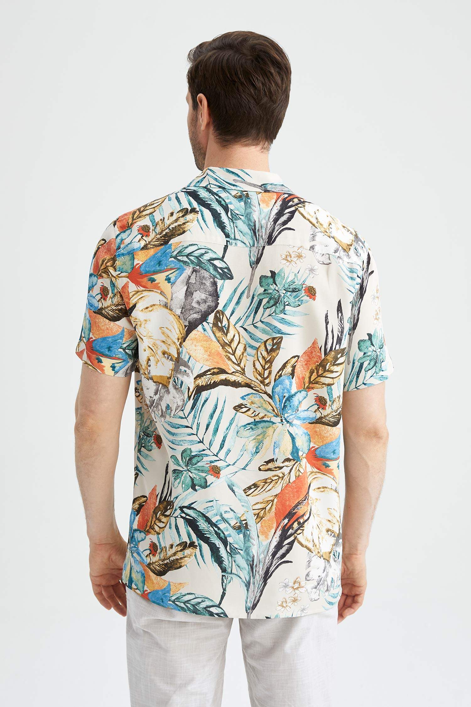 Regular Fit Apaş Yaka Kısa Kollu Hawaii Gömlek