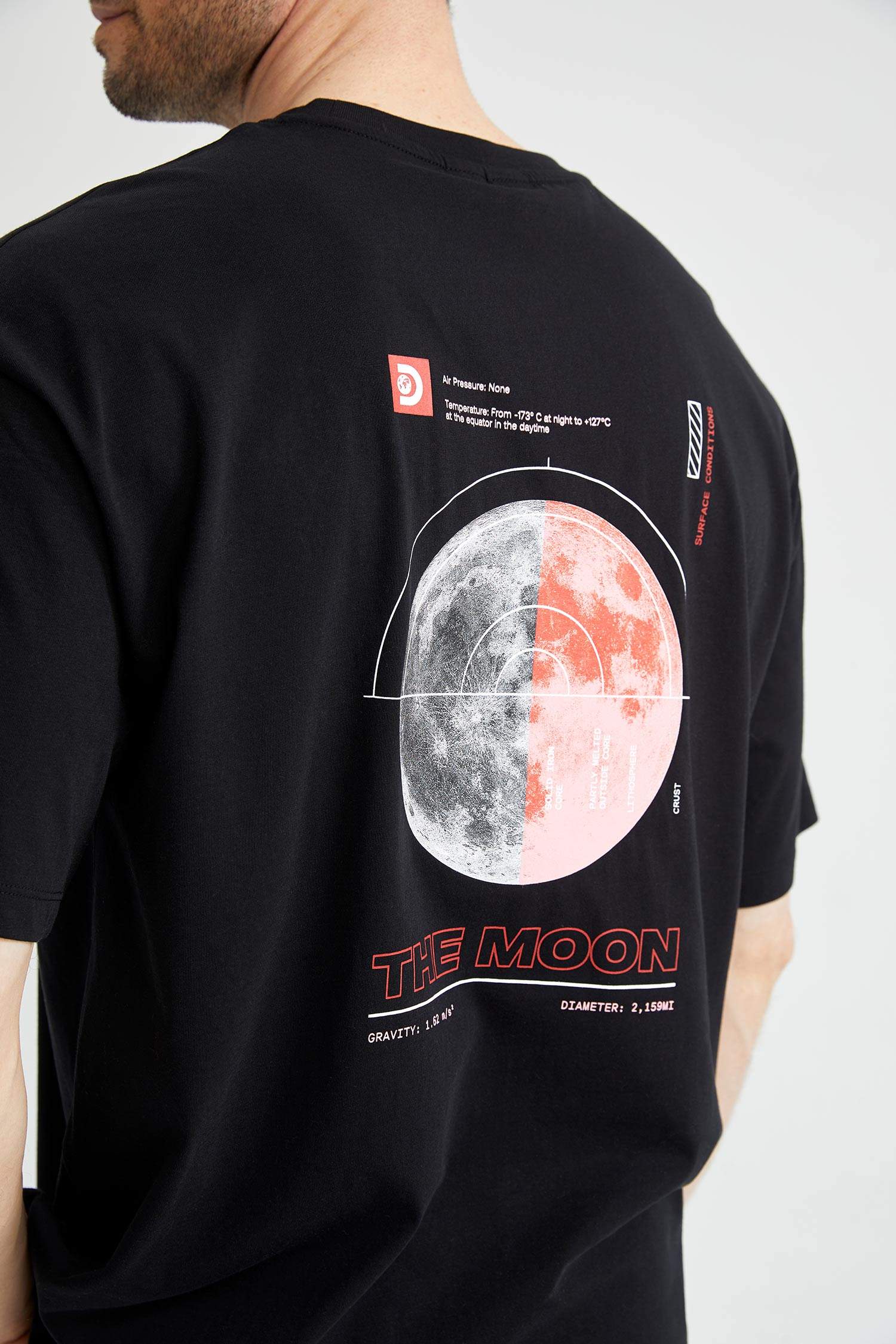 Discovery Lisanslı Oversize Fit Bisiklet Yaka Pamuklu Penye Tişört