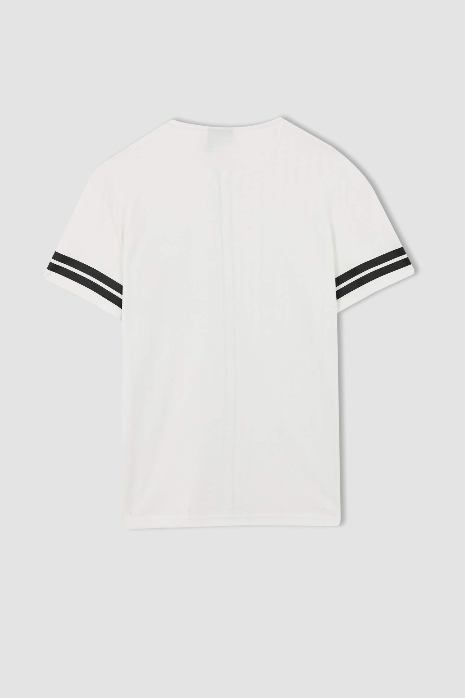 Defacto Fit NBA Chicago Bulls Lisanslı Regular Fit Bisiklet Yaka Tişört