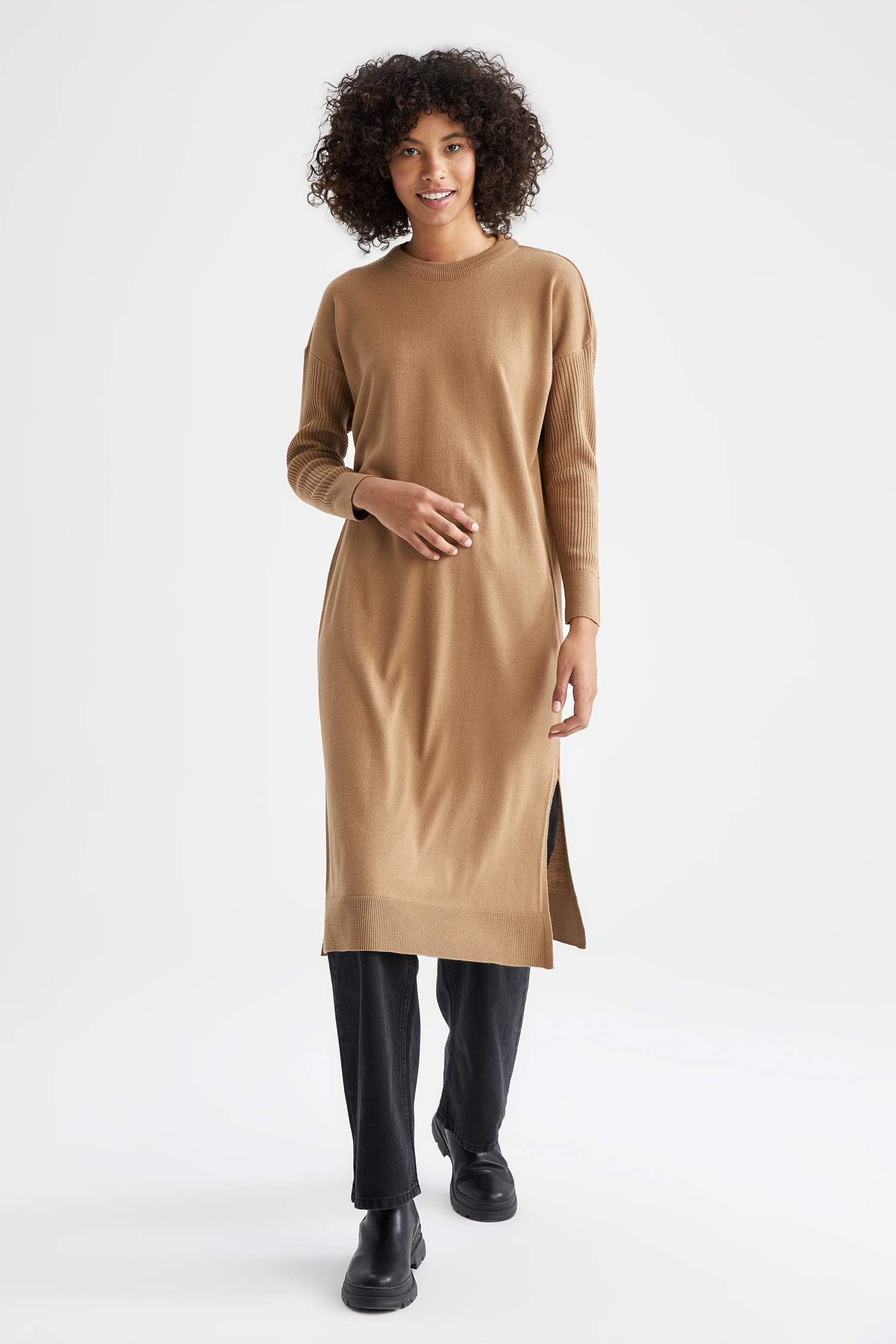 Defacto Regular Fit Bisiklet Yaka Tunik. 2 Defacto Regular Fit Bisiklet Yaka Tunik. 2