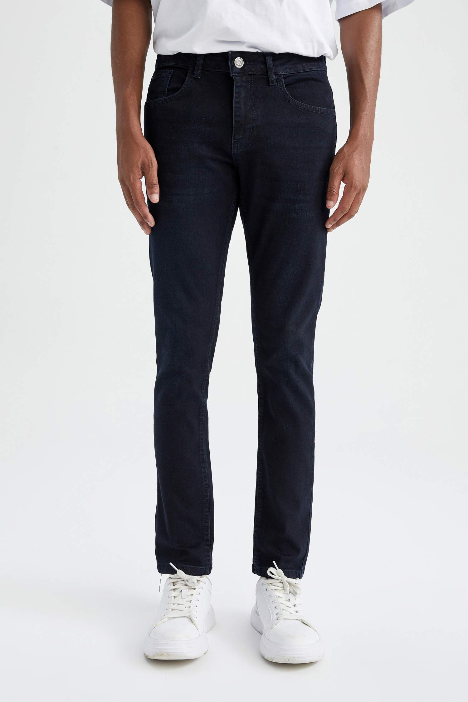 Carlo Skinny Fit Normal Bel Dar Paça Geri Dönüşümlü Jean Pantolon