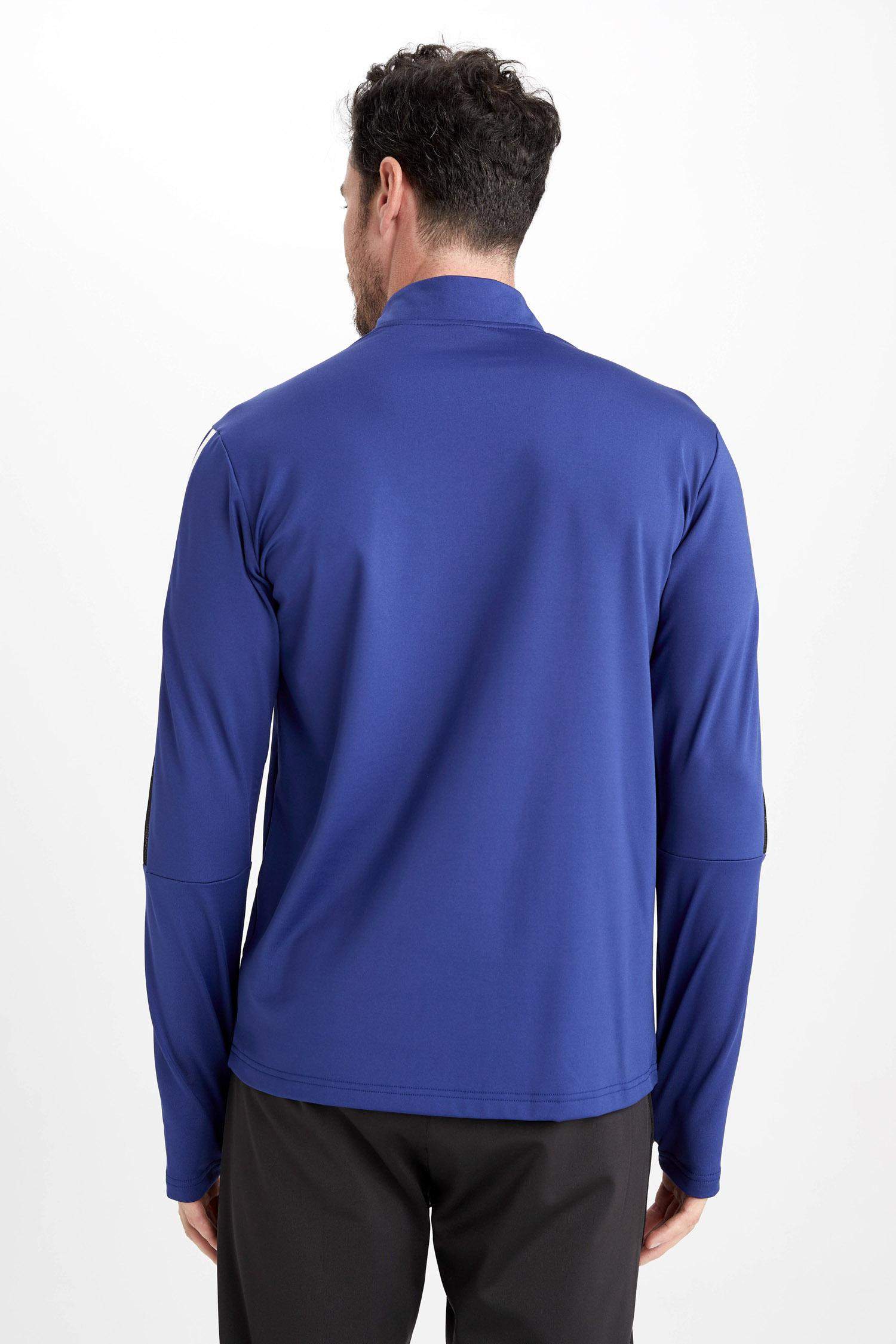 Defacto Fit Slim Fit Dik Yaka Sporcu Sweatshirt. 8 Defacto Fit Slim Fit Dik Yaka Sporcu Sweatshirt. 8