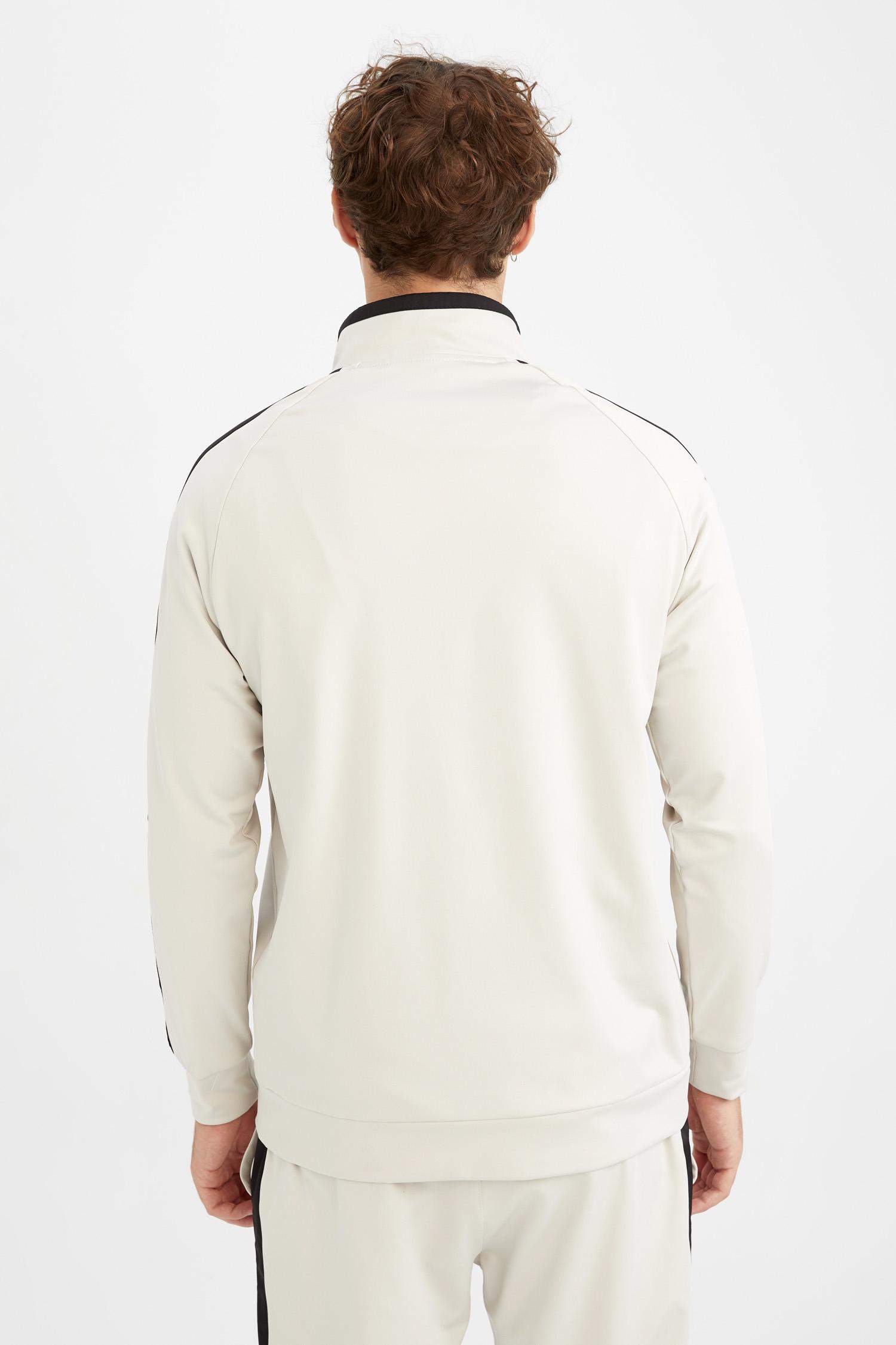 Defacto Fit Standart Fit Dik Yaka Sweatshirt. 10 Defacto Fit Standart Fit Dik Yaka Sweatshirt. 10