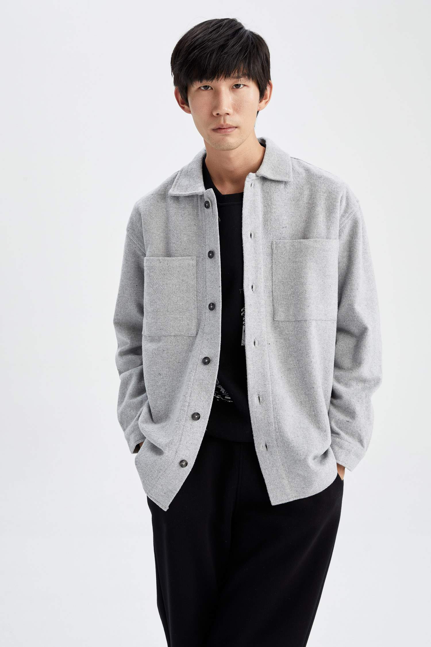 Defacto Oversize Fit Oduncu Uzun Kollu Gömlek. 4 Defacto Oversize Fit Oduncu Uzun Kollu Gömlek. 4