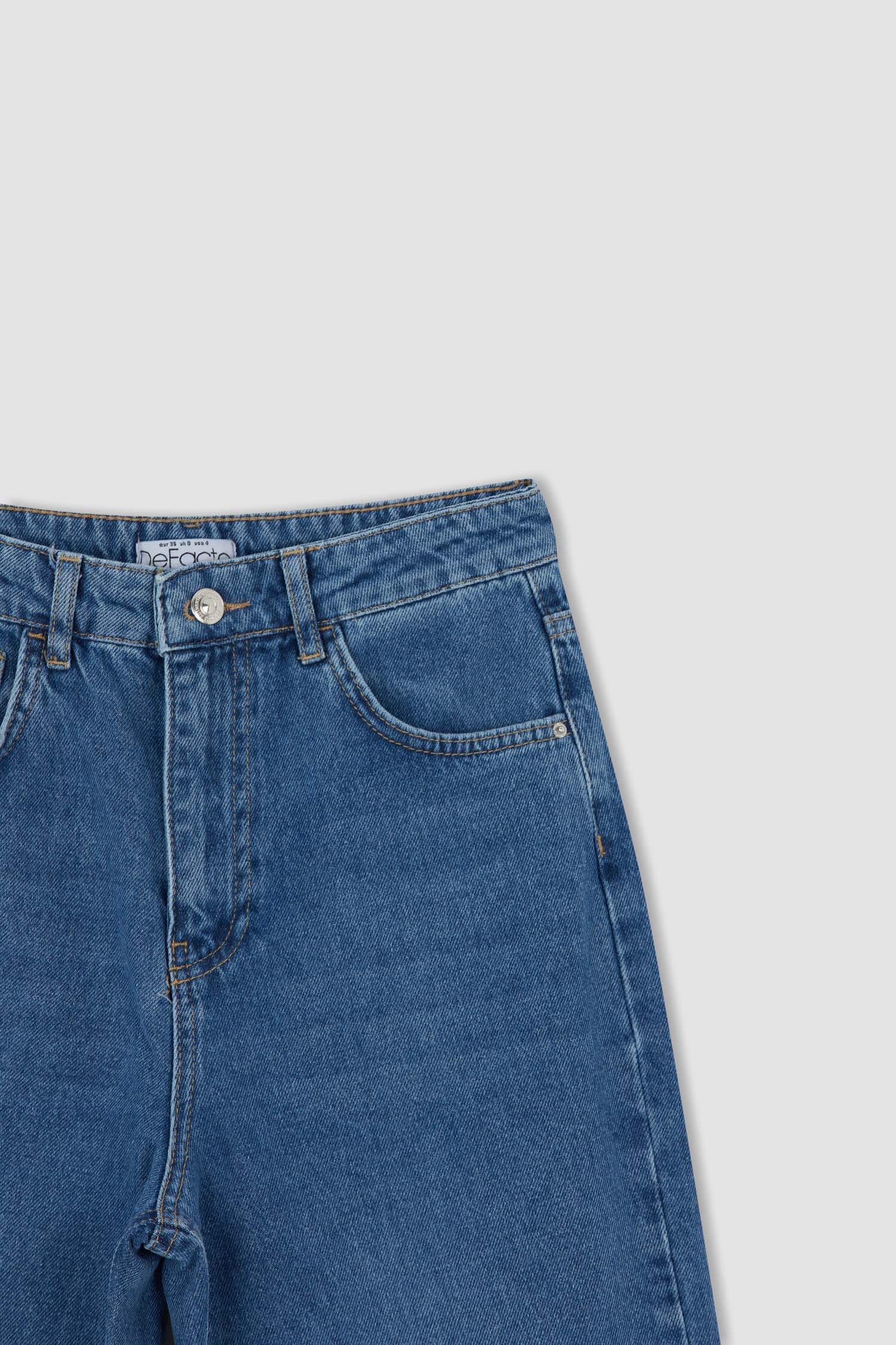Defacto Geniş Paça Yüksek Bel Paça Ucu Kesik Jean Pantolon. 6 Defacto Geniş Paça Yüksek Bel Paça Ucu Kesik Jean Pantolon. 6