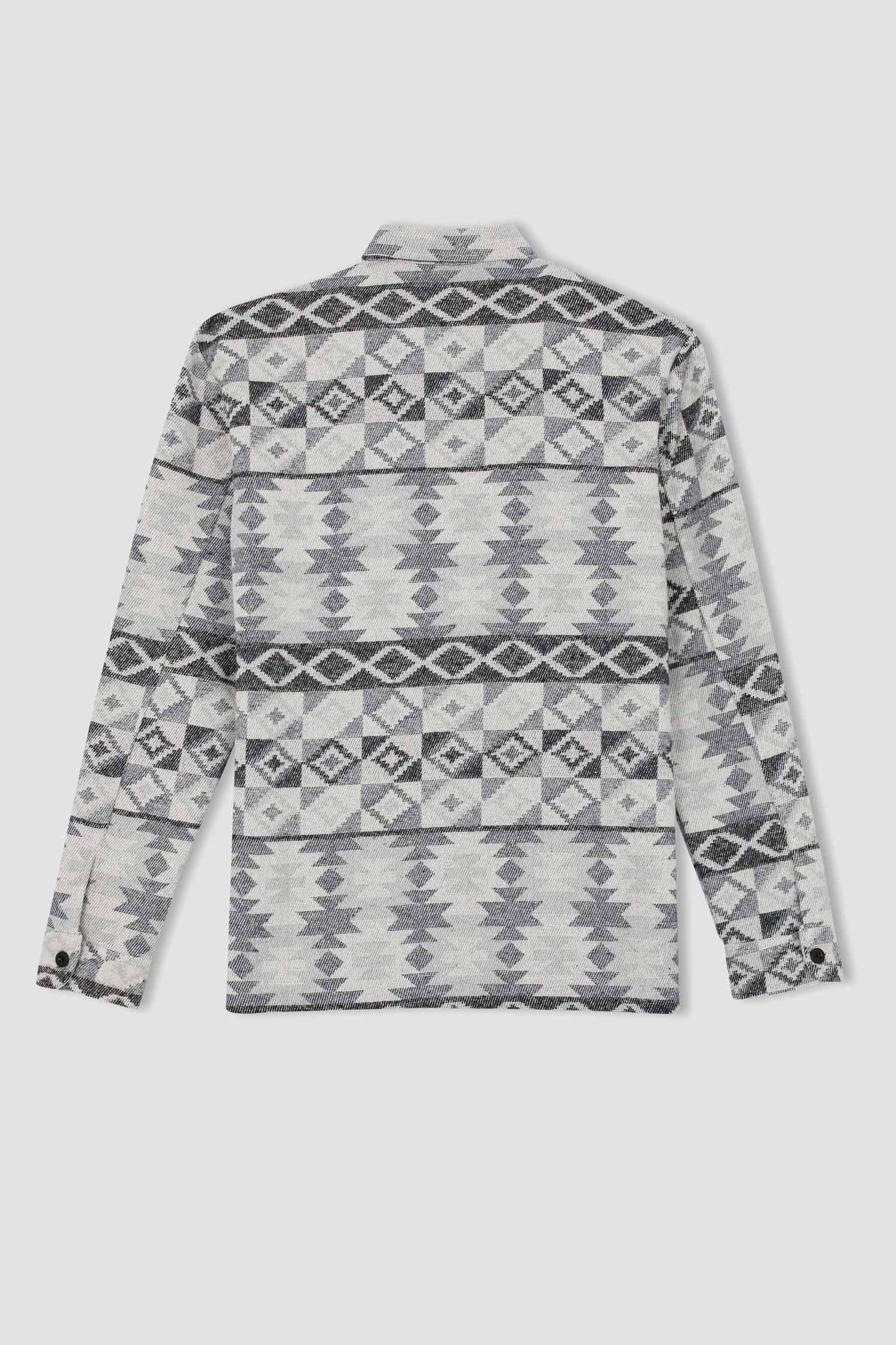 Defacto Regular Fit Etnik Desenli Oduncu Uzun Kollu Gömlek. 9 Defacto Regular Fit Etnik Desenli Oduncu Uzun Kollu Gömlek. 9