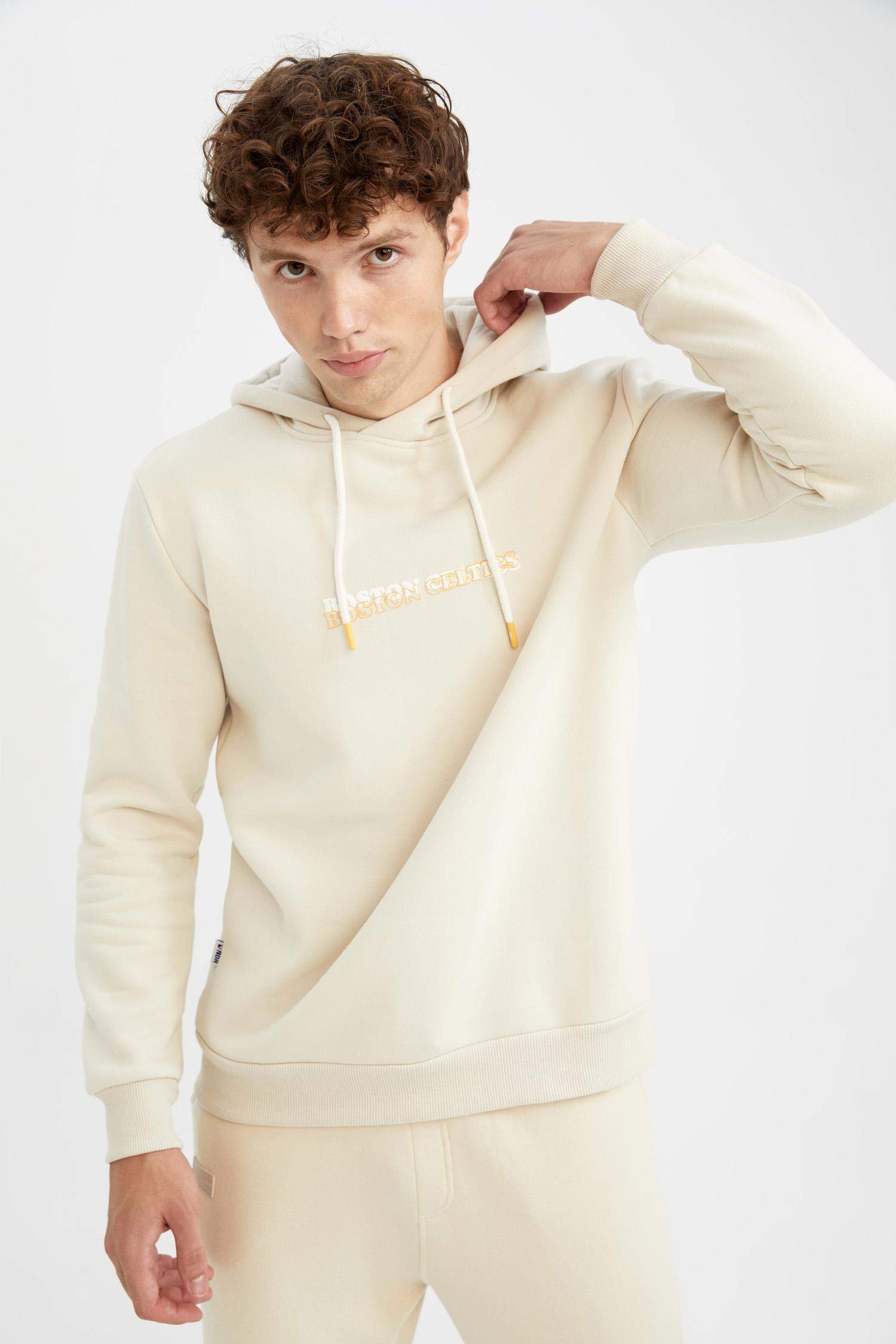 Defacto Fit NBA Boston Celtics Standart Fit Kapüşonlu Sürdürülebilir Sweatshirt. 4 Defacto Fit NBA Boston Celtics Standart Fit Kapüşonlu Sürdürülebilir Sweatshirt. 4