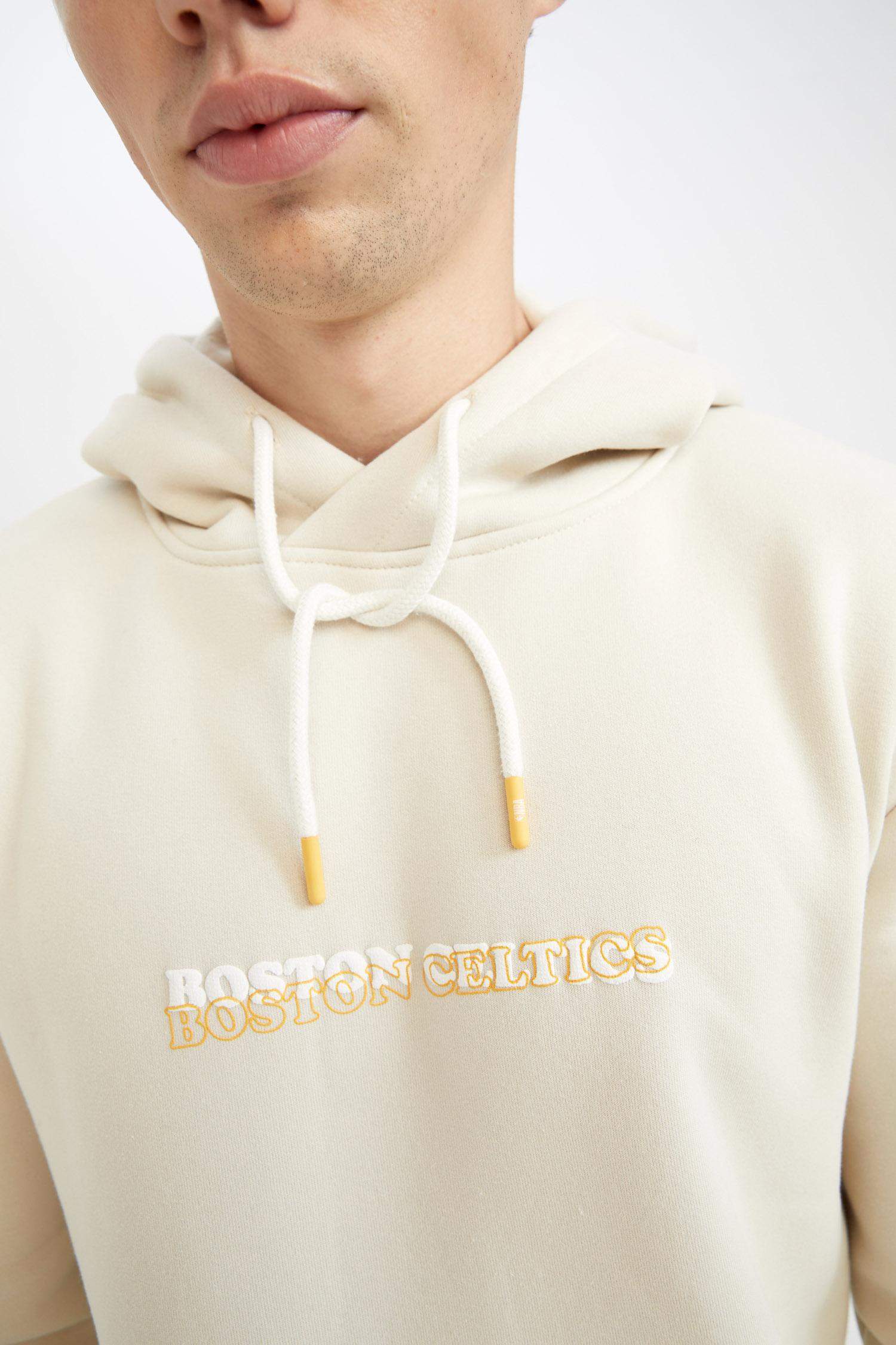 Defacto Fit NBA Boston Celtics Standart Fit Kapüşonlu Sürdürülebilir Sweatshirt. 7 Defacto Fit NBA Boston Celtics Standart Fit Kapüşonlu Sürdürülebilir Sweatshirt. 7