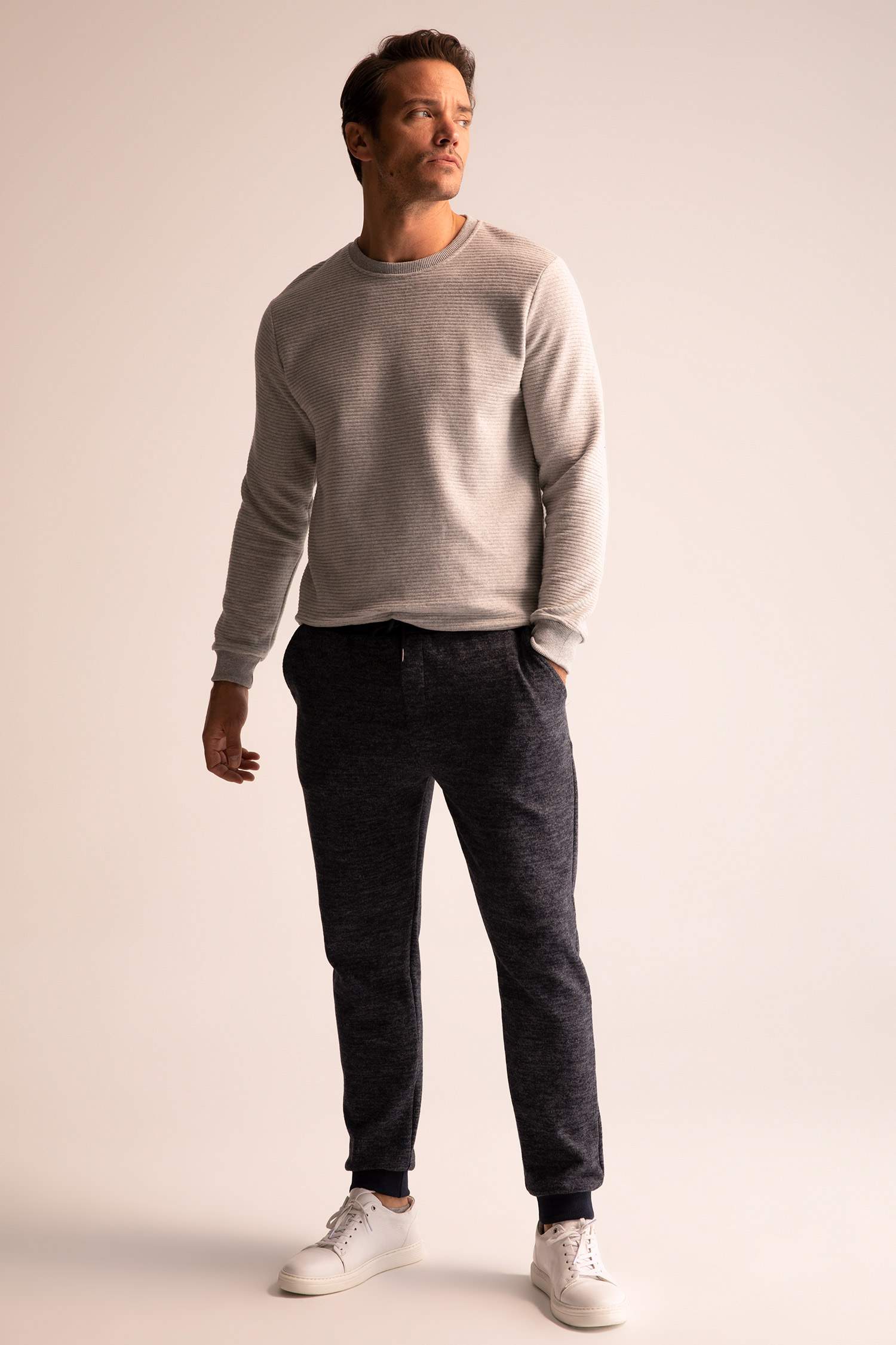 Defacto Regular Fit Eşofman Altı. 1 Defacto Regular Fit Eşofman Altı. 1