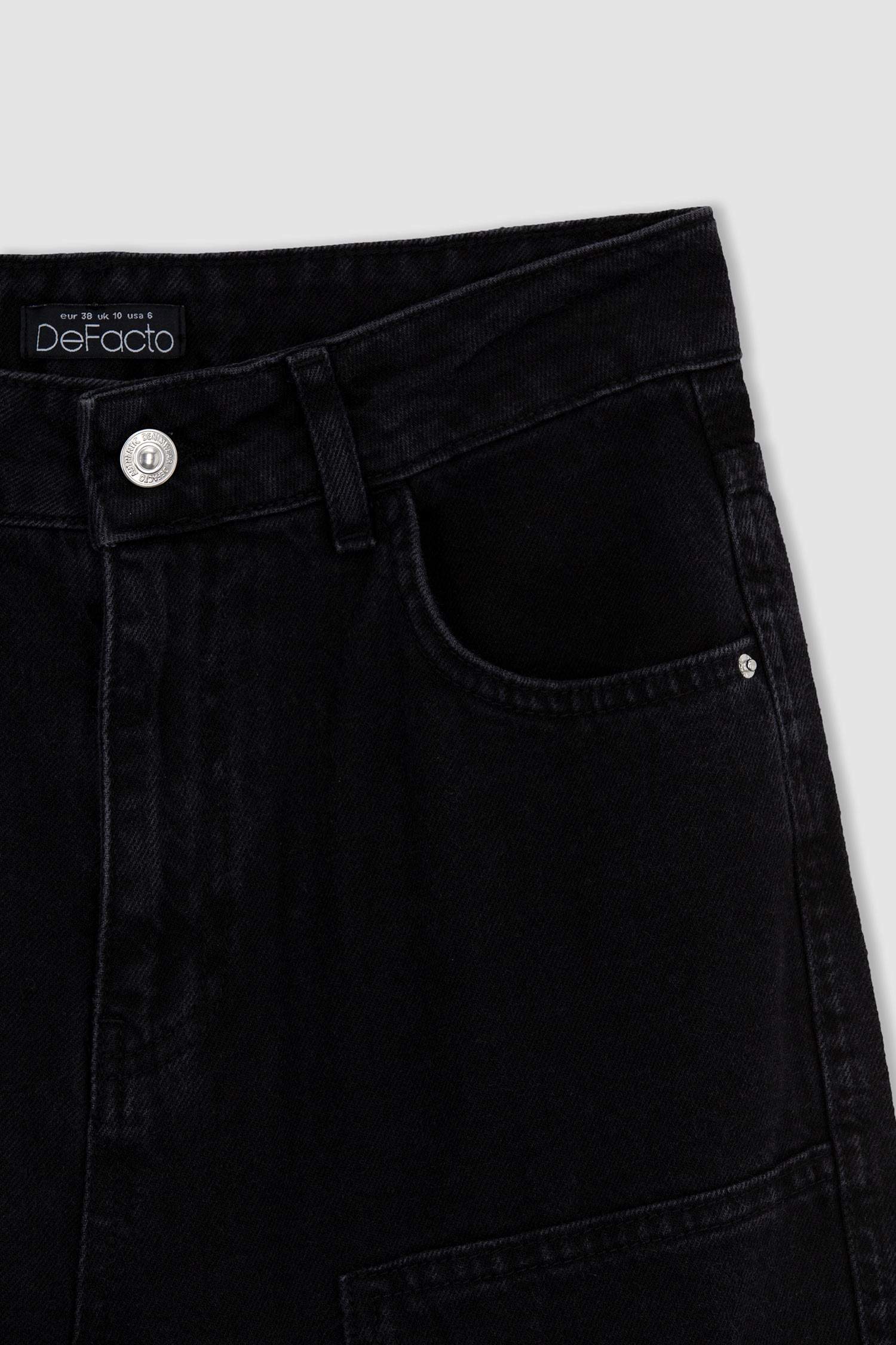 Defacto 90's Wide Leg Yüksek Bel Jean Kargo Pantolon. 8 Defacto 90's Wide Leg Yüksek Bel Jean Kargo Pantolon. 8
