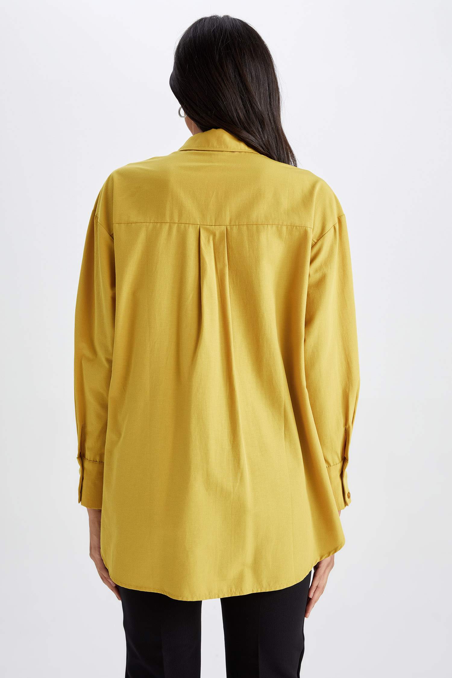 Defacto Regular Fit Poplin Uzun Kollu Tunik. 4 Defacto Regular Fit Poplin Uzun Kollu Tunik. 4