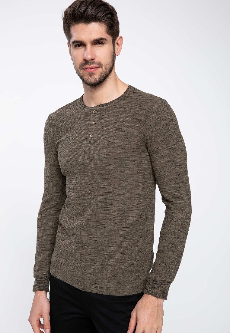 long tees for men