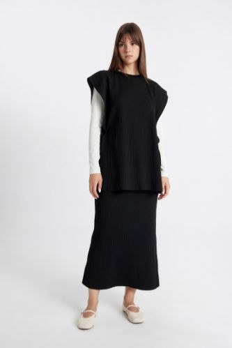 Regular Fit Basic Maxi Skirt