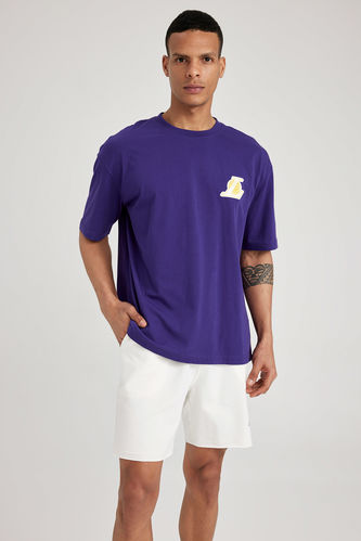 Defacto Fit NBA Los Angeles Lakers Licensed Oversize Fit Crew Neck Sportsman T-Shirt