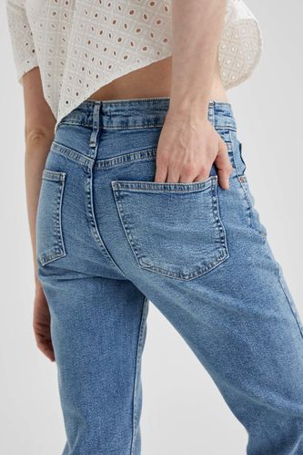 Blue WOMAN Lina Comfort Fit High Waist Ankle Length Jeans 2802702