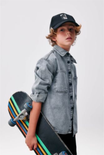 قميص جينز اوفر سايز ولادي كم طويل بياقة بولو