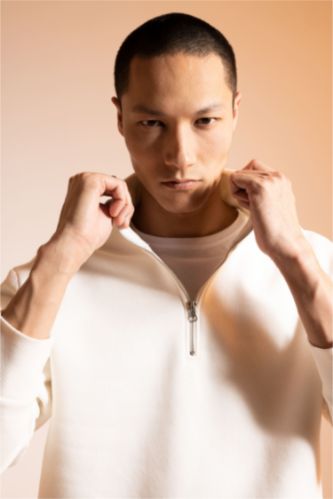 MAN White Comfort Fit Thick Sweatshirt Fabric Sweatshirt