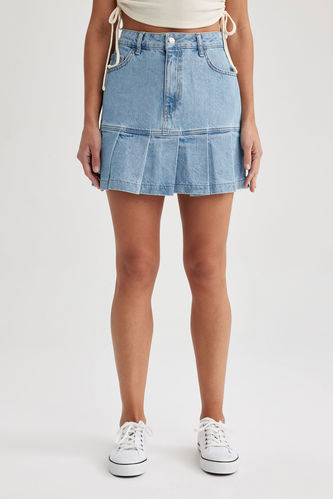 Fashion Fit Jean Mini Skirt