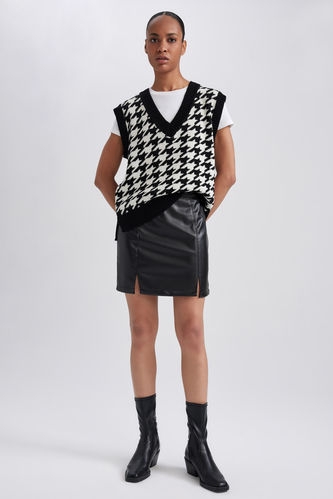 A Cut Normal Waist Faux Leather Mini Skirt